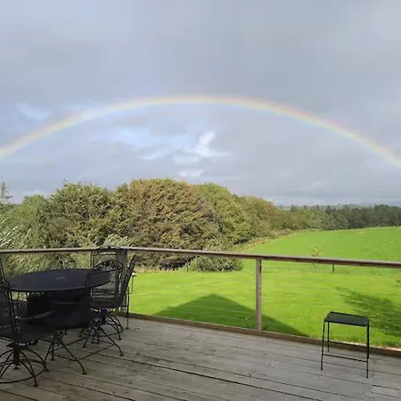 Katie's View Apartment